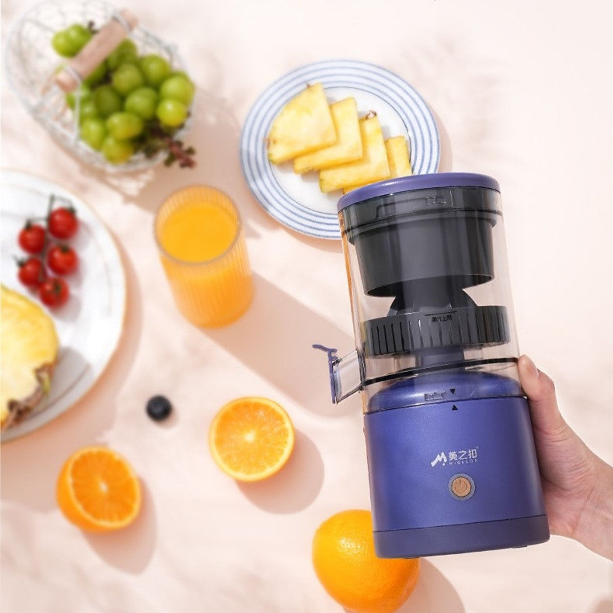 Portable USB Mini Electric Juicer Mixer Extractors Rechargeable