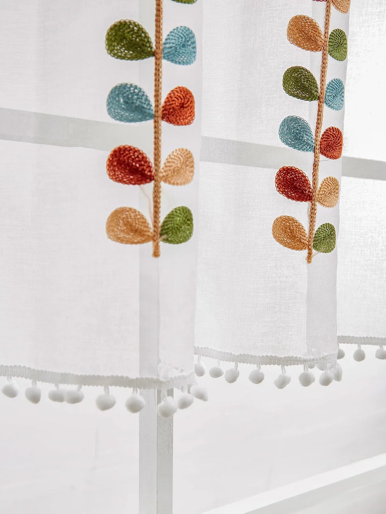 Four color branch Embroidered