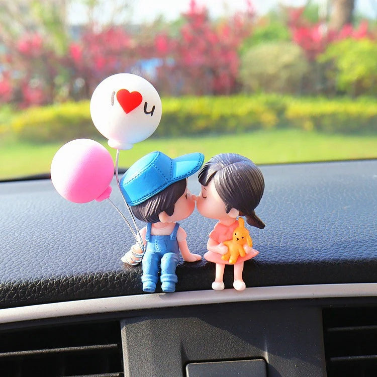 Cute Couple Car Ornaments Interior Decoration Crafts Home Office Desk Balloons Couple Ornaments Instrument Panel Figurine Decor
