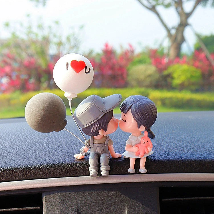 Cute Couple Car Ornaments Interior Decoration Crafts Home Office Desk Balloons Couple Ornaments Instrument Panel Figurine Decor